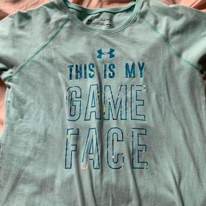 girls under armour shirt